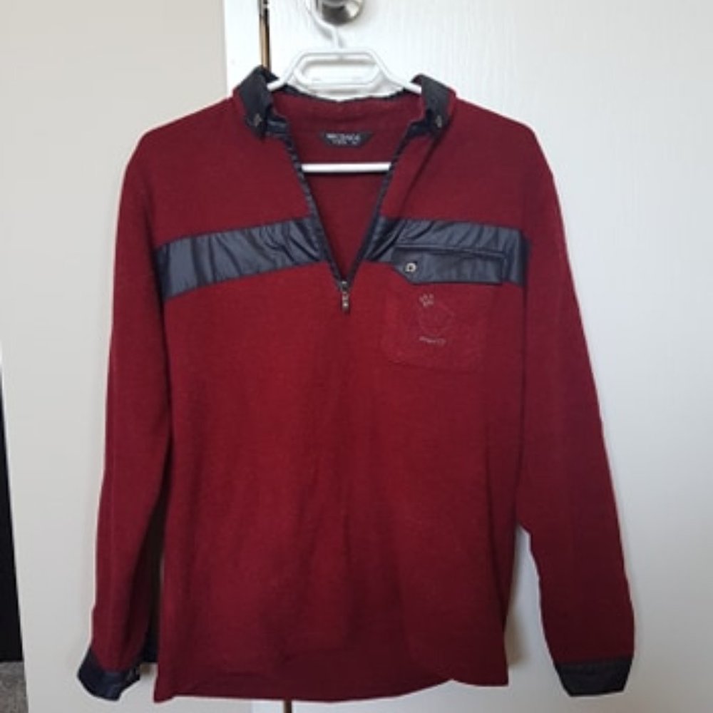 Medium sweater